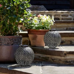 Eastern Solar Lantern -NEBO Store 12912142 1295032726412952